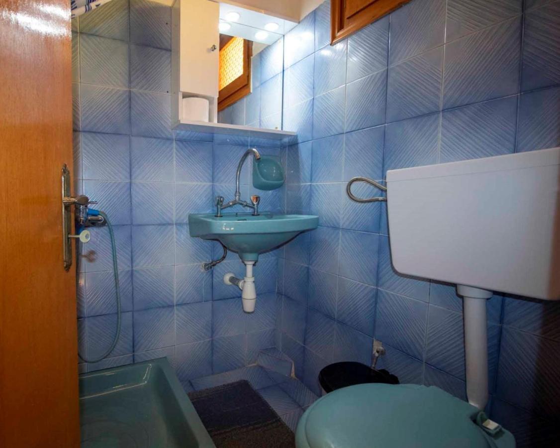 Litheres Tzoras‌ ‌Apartments‌ ‌Roda‌ ‌Corfu‌ מראה חיצוני תמונה